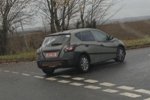 Новую модель Nissan засекли на дорогах