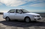 Обновленная Lada Priora добралась до дилеров