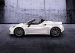 Купе Alfa Romeo 4C получило съемную крышу