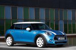 MINI представила пятидверный Cooper
